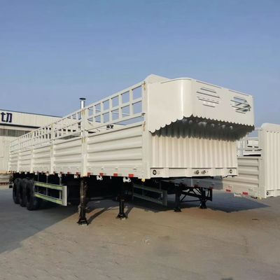 60~100トンの建材を客の要求で輸送するセミトレーラー
