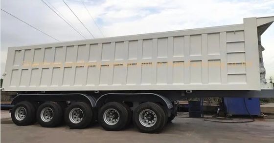 5軸 液体式 後部ダンプ 半トレーラー Q345B / T700 スチール メインビーム