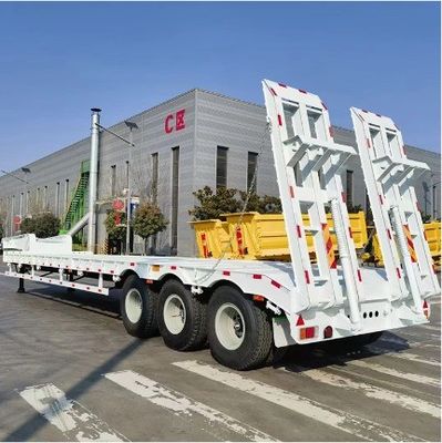 トラック トレーラー 3/4 アクセル pcs 重荷用低ボイ低ベッド半トレーラー 掘削機輸送