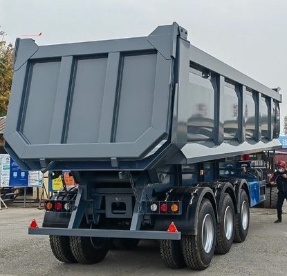 トラックトレーラー 3/4 アクセル 24-55CBM 後ろダンプ 半トレーラー 先進技術
