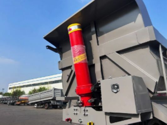 40~80トンの後部ダンプ半トレーラー Q345B/T700 鋼筋主梁と低保守