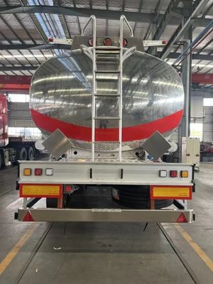 直接販売 42cbmステンレス鋼燃料タンク 28トンの着陸機付きセミトレーラー