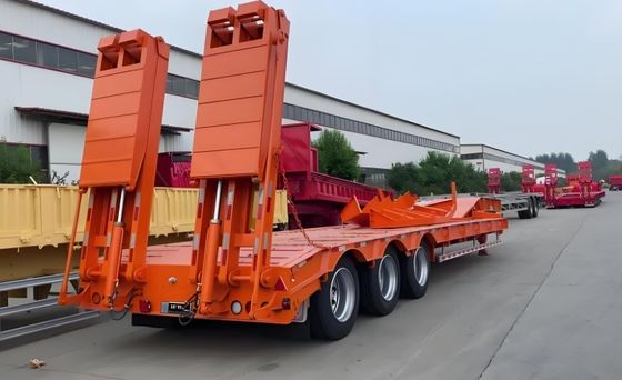 低床コンテナトレーラー 40T-100T 荷重 13/16/20 トン 軸 Q345B / T700 鉄筋