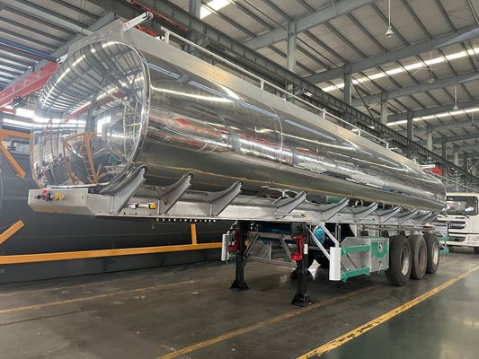 標準28トンの着陸車3軸 25-60CBM アルミ合金燃料タンク半トレーラー