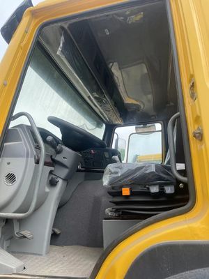 中古 左手駆動 6x4 トラックヘッド 350-450HP トラクター トラック 31-40トンの容量