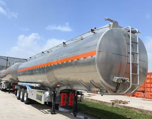 トラックトレーラー 20-60CBM液体食品タンク 空気/機械式懸垂付き半トレーラー