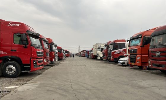 10 タイヤ 中古トラック ヘッド トラクター トレーラー SITRAK トラック G7 480hp AMT トラック トラクター ヘッド