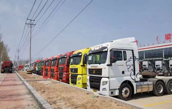 31-40T 負荷容量 マニュアルトランスミッション 貨物輸送用 6X4 トラクター・トラック