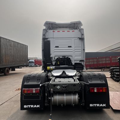 480hp Sinotruk シトラック トラクター トラック 6x4 自動エアコン