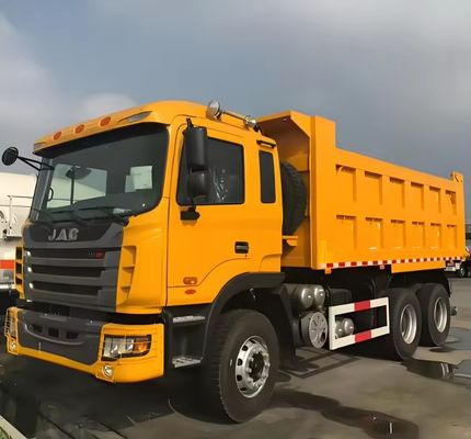 中古 HOWO 6X4 ロシアへの鉱山用ダンプトラック 手動窓と貨物タンク 5.3-6.2M