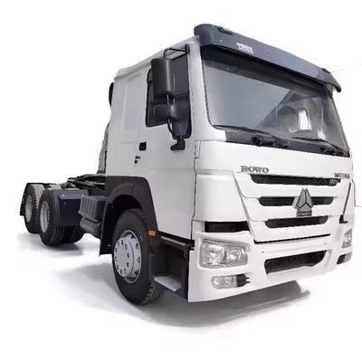 マニュアルトランスミッション Sinotruk HOWO 371hp 6*4 トラクターヘッド トラック