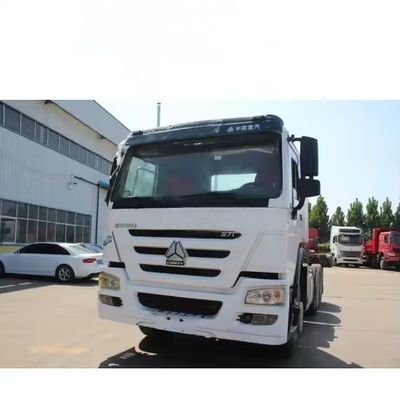 マニュアルトランスミッション Sinotruk HOWO 371hp 6*4 トラクターヘッド トラック