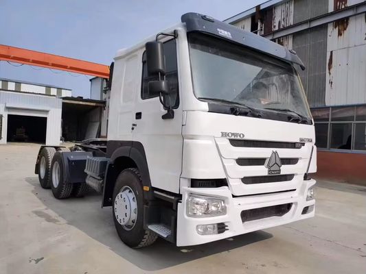マニュアルトランスミッション Sinotruk HOWO 371hp 6*4 トラクターヘッド トラック