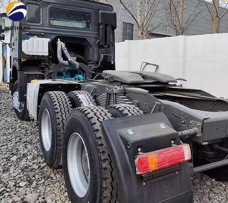 セグメント重型トラック 6x4 420hp シノトルク シトラックまたはホウ C7H 6x6 トラクタートラックヘッド