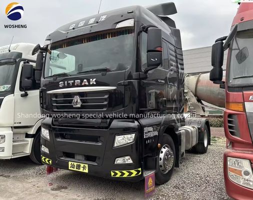 セグメント重型トラック 6x4 420hp シノトルク シトラックまたはホウ C7H 6x6 トラクタートラックヘッド